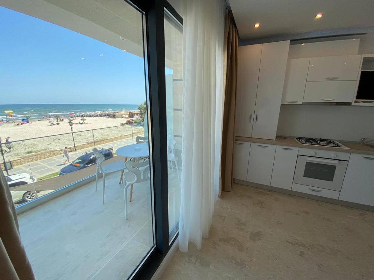 Apartament Ella Front View Нэводари Экстерьер фото