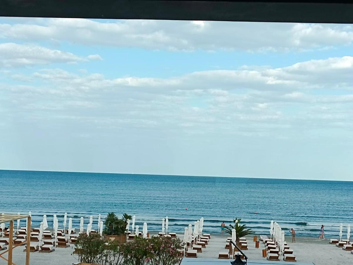 Apartament Ella Front View Нэводари Экстерьер фото